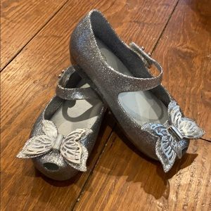 Mini Melissa Ultra Girl Fly shoe size 10.